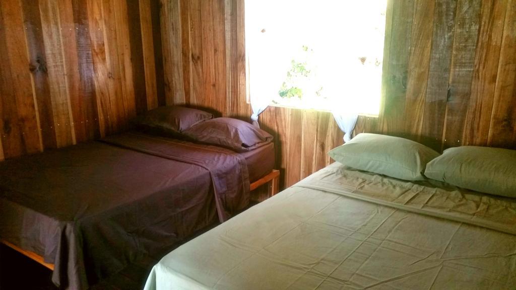 Hostel El Jaguar Bocas del Toro Zimmer foto